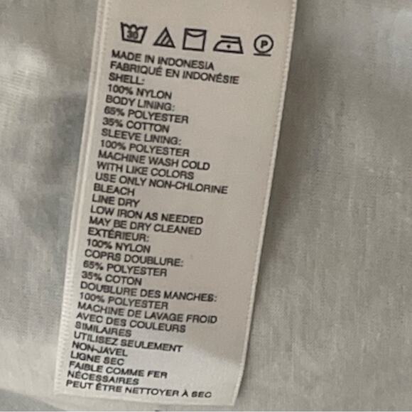 NWT Women's Urban Outfitters Austen Colorblock Windbreaker Jacket Size XS - Picture 12 of 14